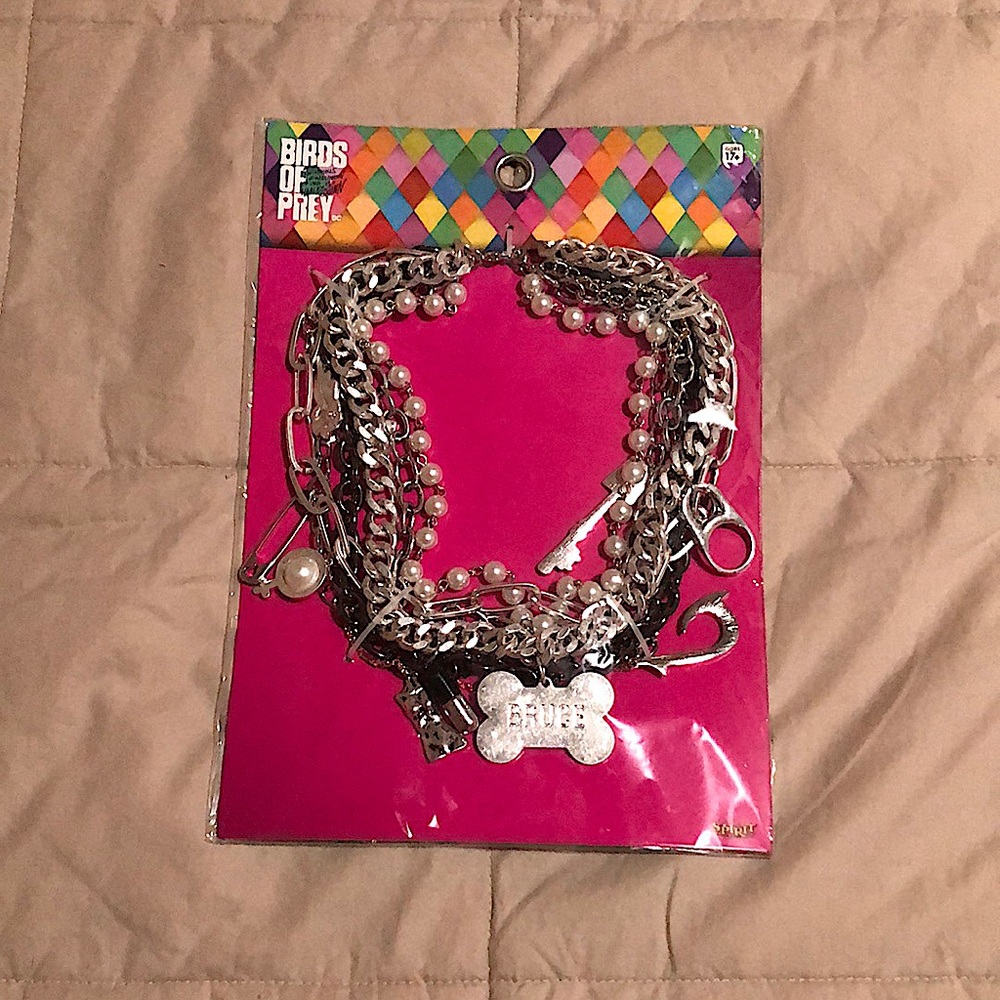 BIRDS OF PREY NECKLACE